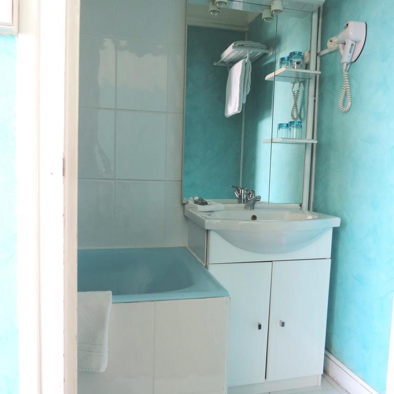 Hotel Au Petit Bearn ซาลีส์-เดอ-เบอาร์น ภายนอก รูปภาพ
