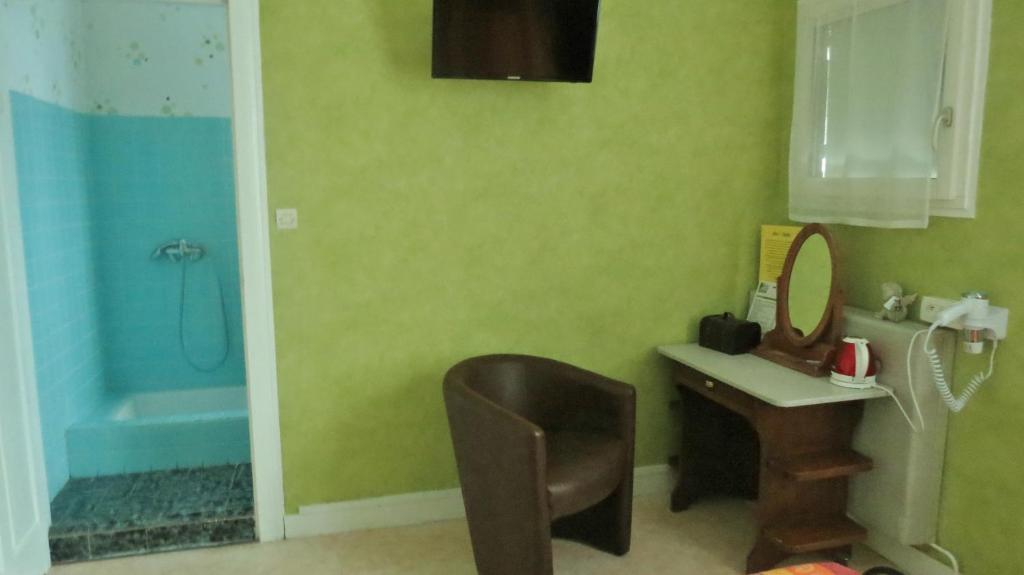 Hotel Au Petit Bearn ซาลีส์-เดอ-เบอาร์น ภายนอก รูปภาพ